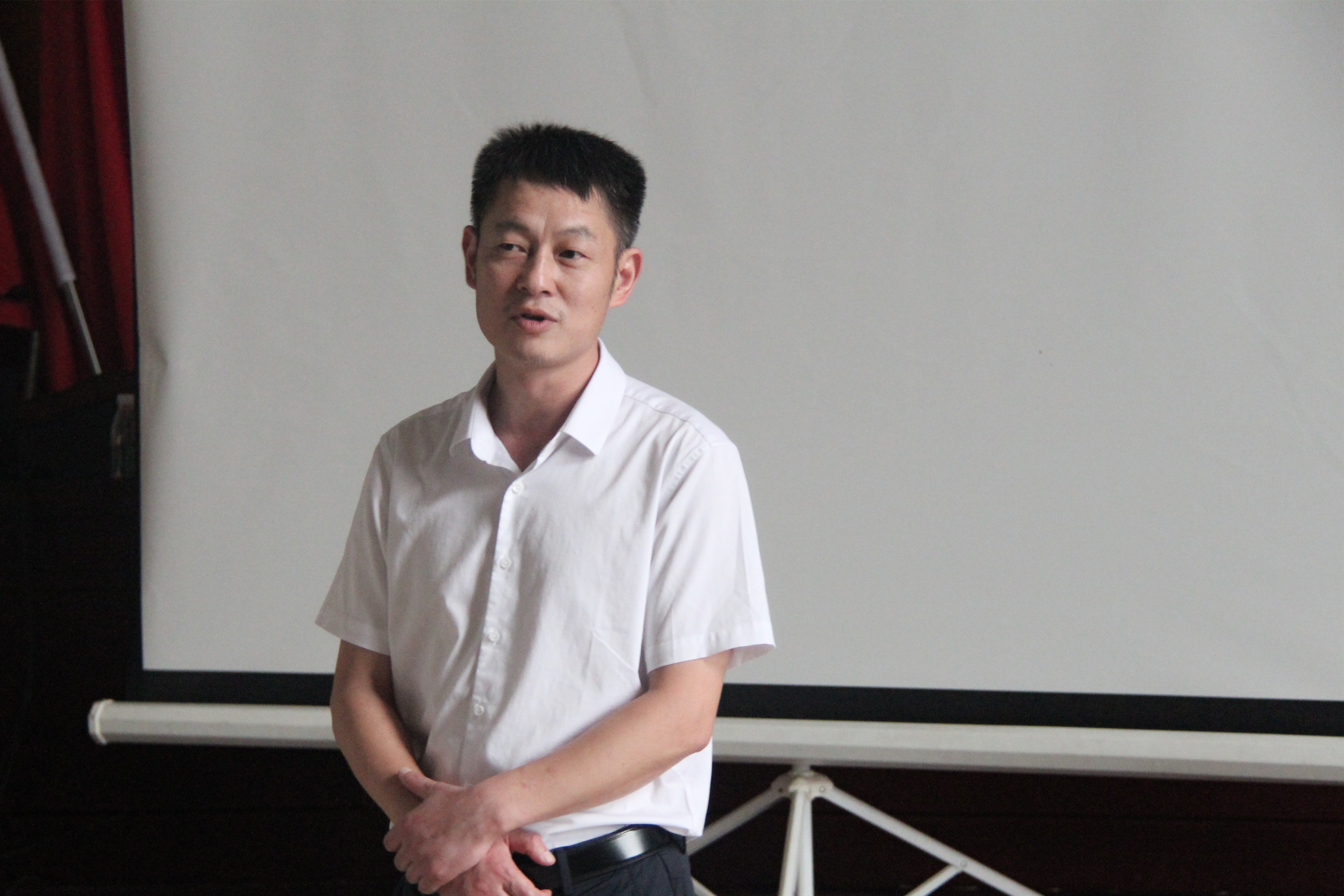 刘城讲话.JPG 刘城讲话.JPG